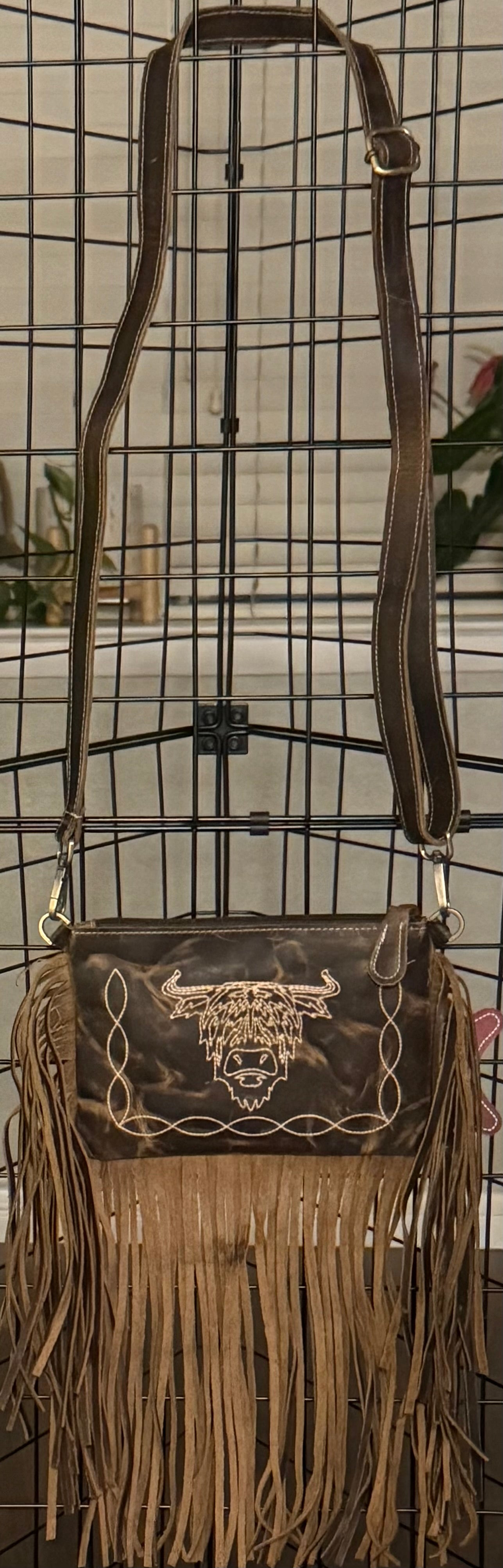 Highlander All Genuine Leather Crossbody Purse