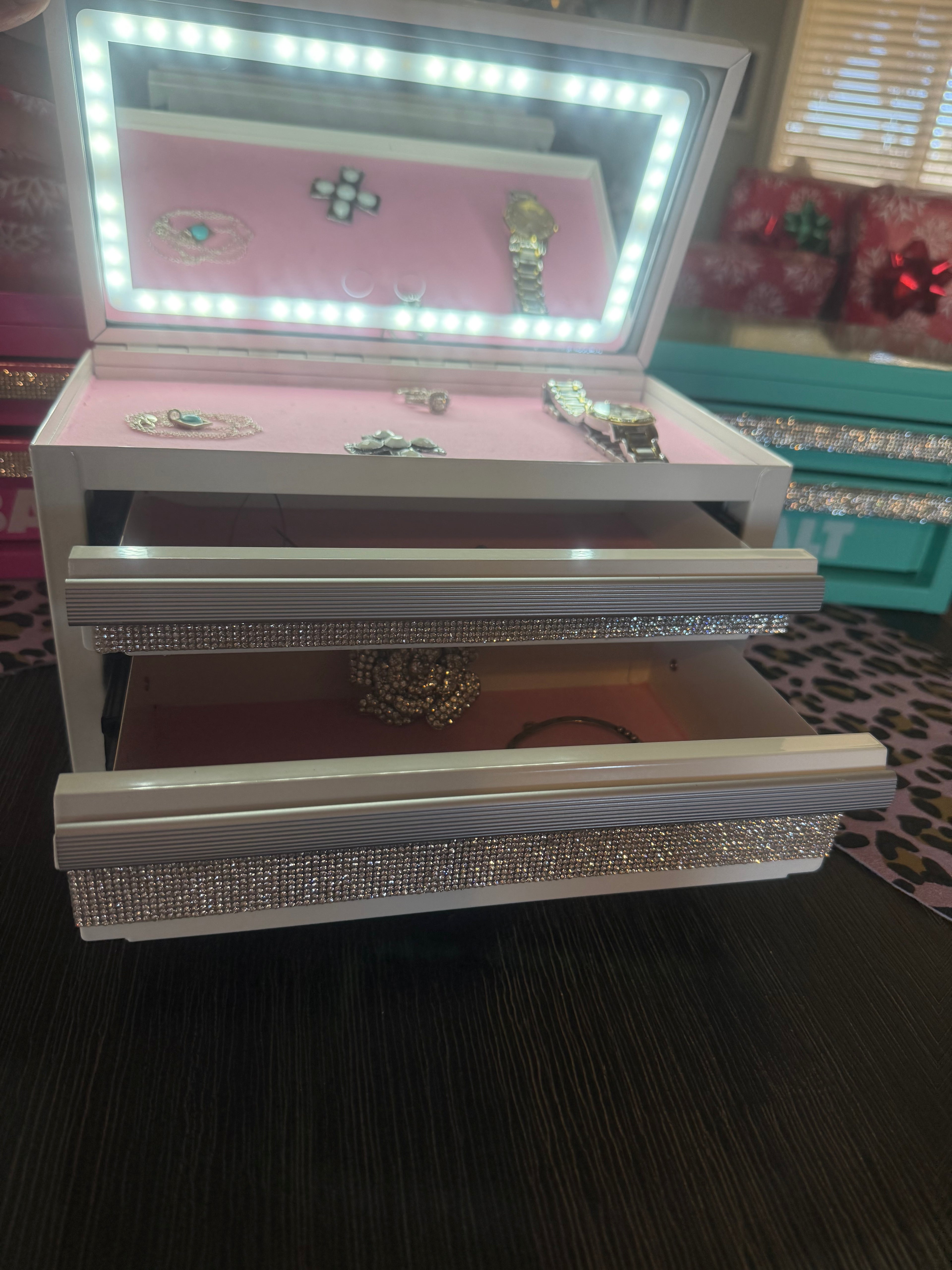 Glamorous Mini Tool Boxes Only White