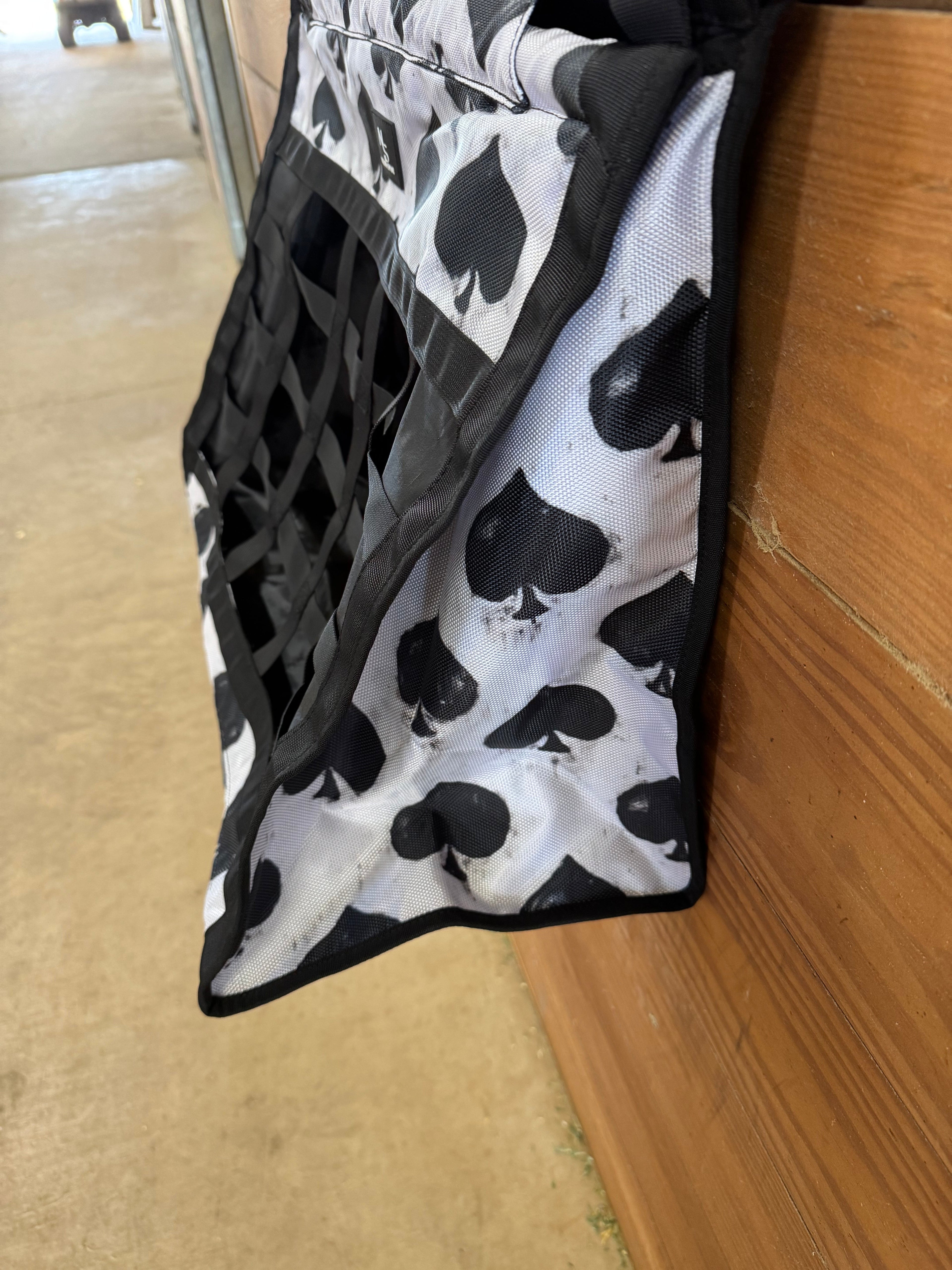 Smokin Spades Premium Slow Feed Trailer Hay Bag