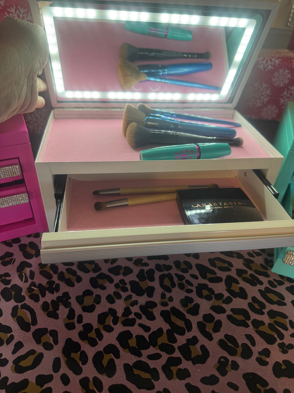 Glamorous Mini Tool Boxes Only White