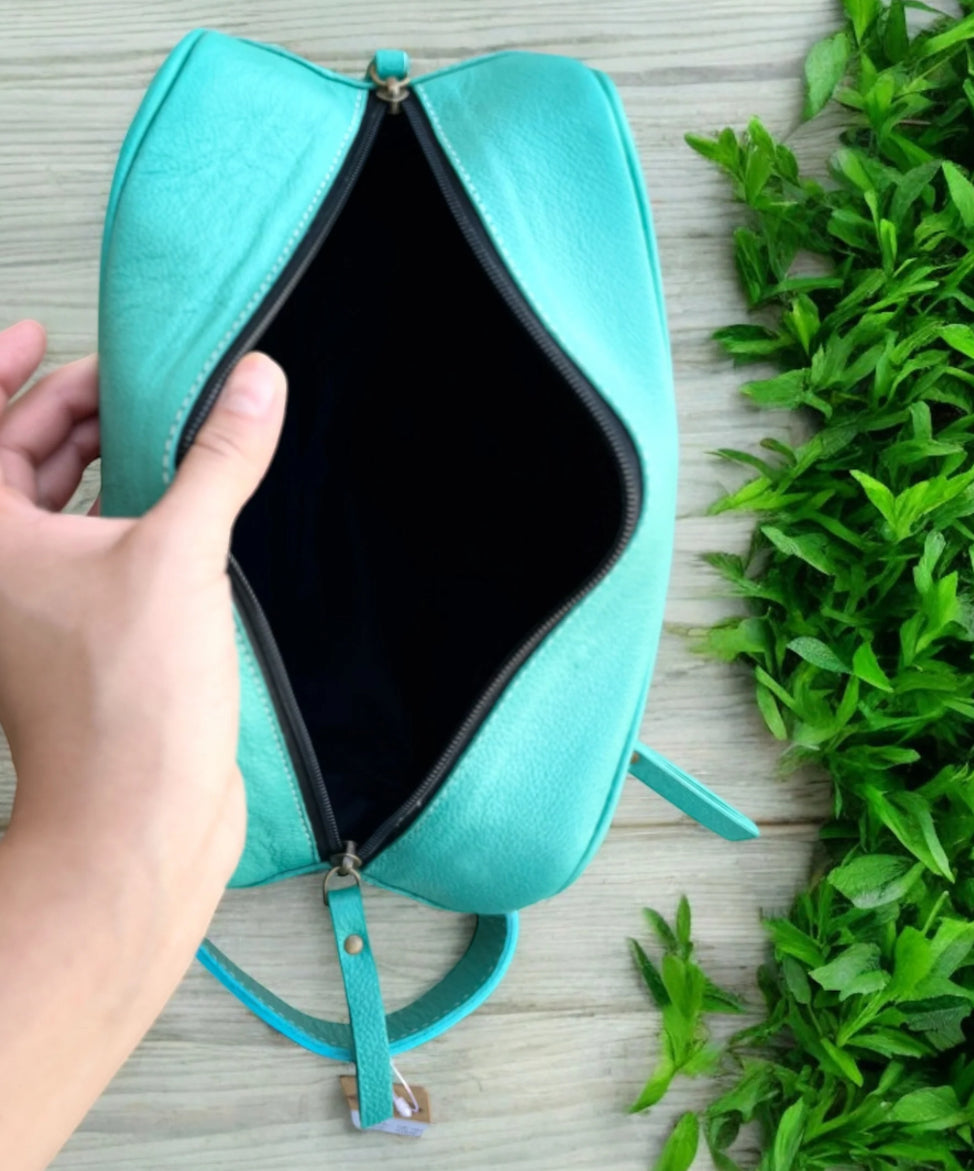 Turquoise Cowhide & Leather Toiletry Bad